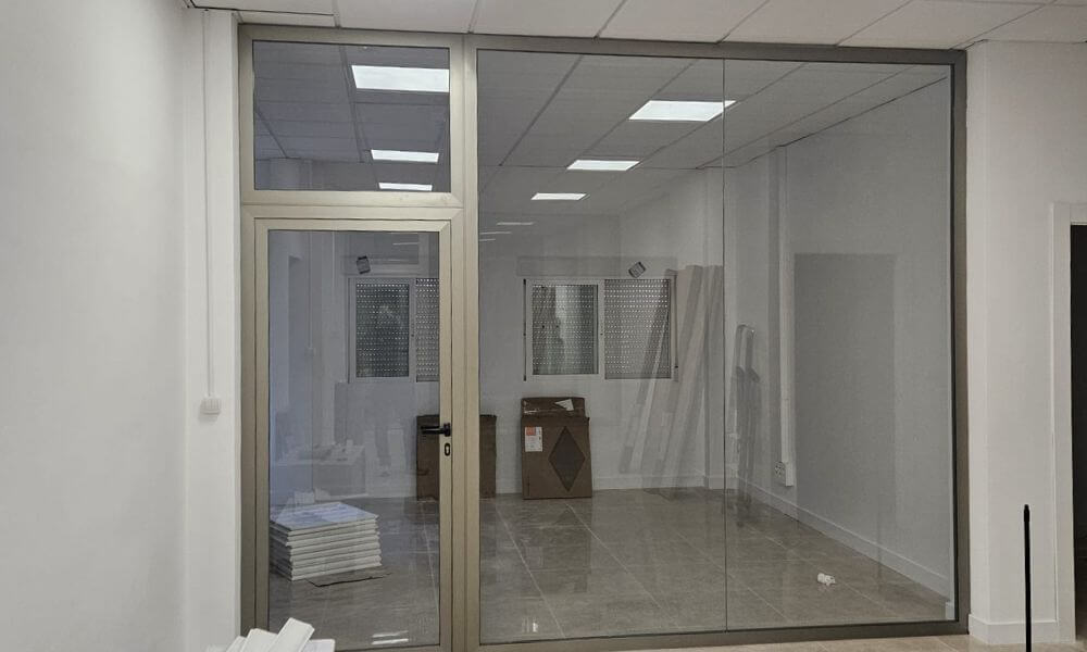 Ventanas fijas de PVC en Granada